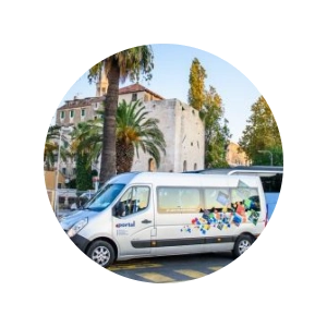 Renault Master (14 passengers + guide + driver)